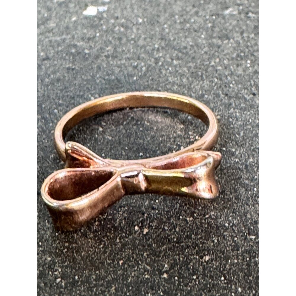 Kate Spade Gold Tone Bow Ring Size 8 Elegant Fashion Jewelry - Picture 11 of 11